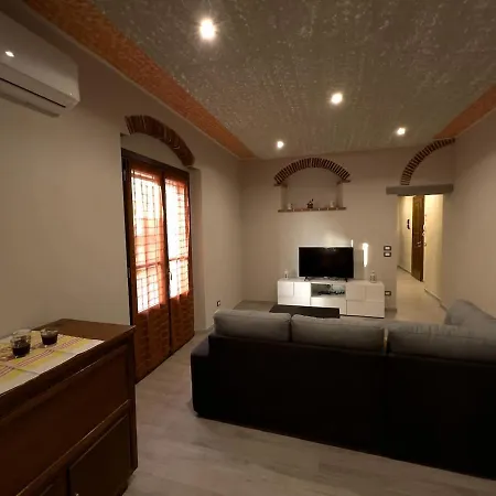 Casa Margherita アパート コルトーナ